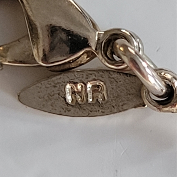 Anklet from Avon - Gold Ball Charm - Picture 7 of 7